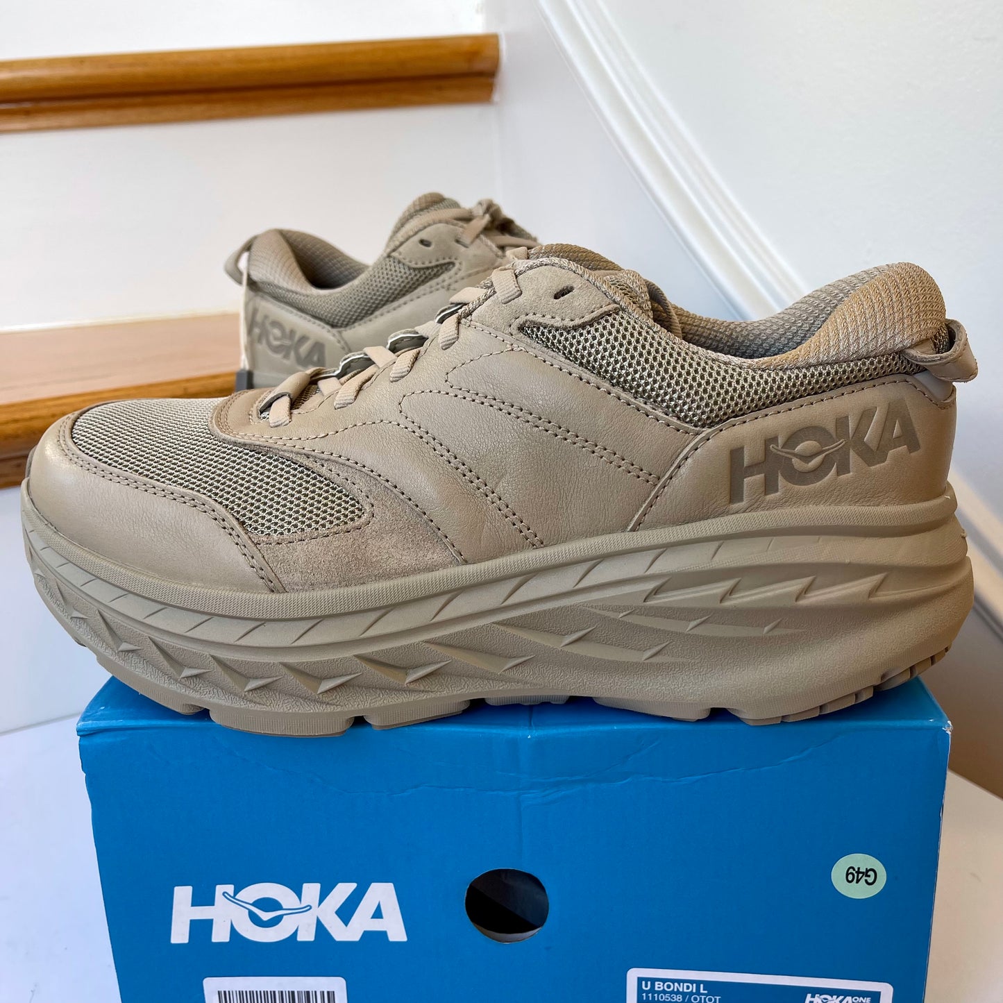 Hoka Bondi L Leather U Unisex , Hoka One One Oxford Tan Cushioned Shoes