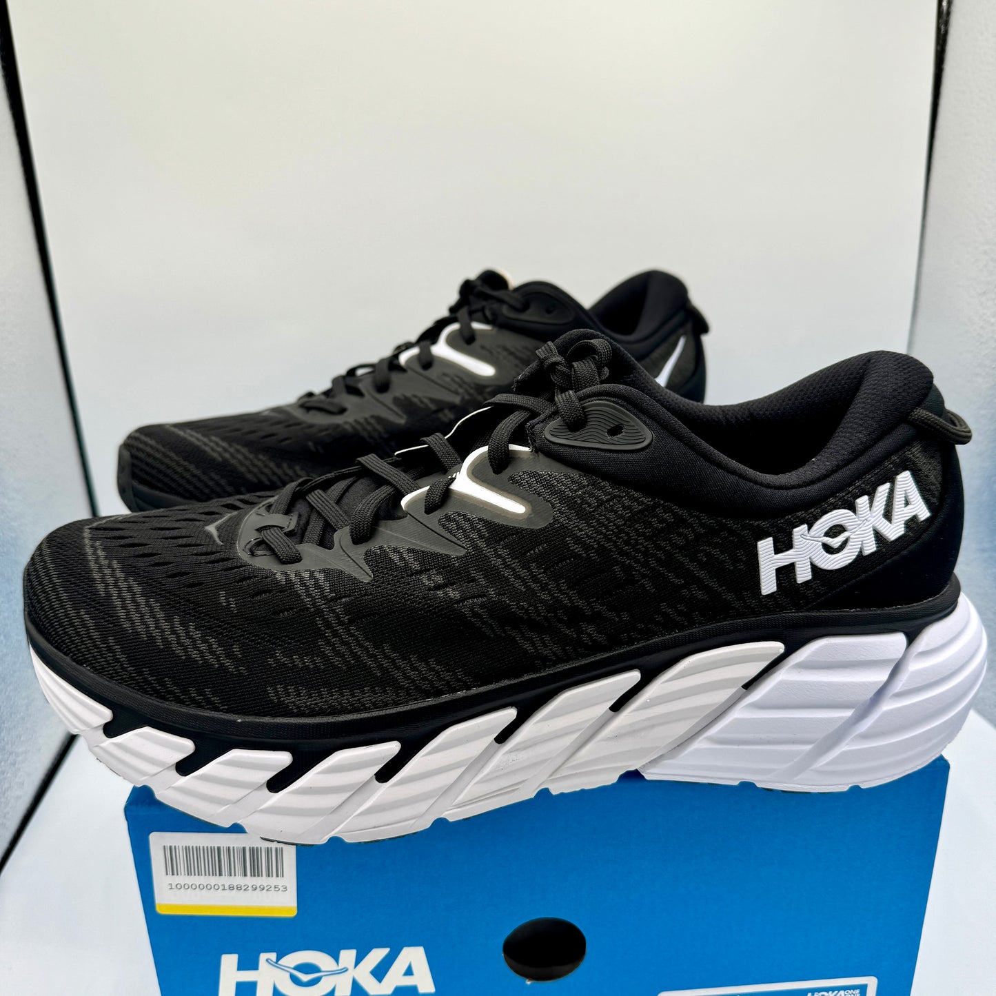 Hoka Gaviota 4 Women's Running Shoes black / white - cushioned