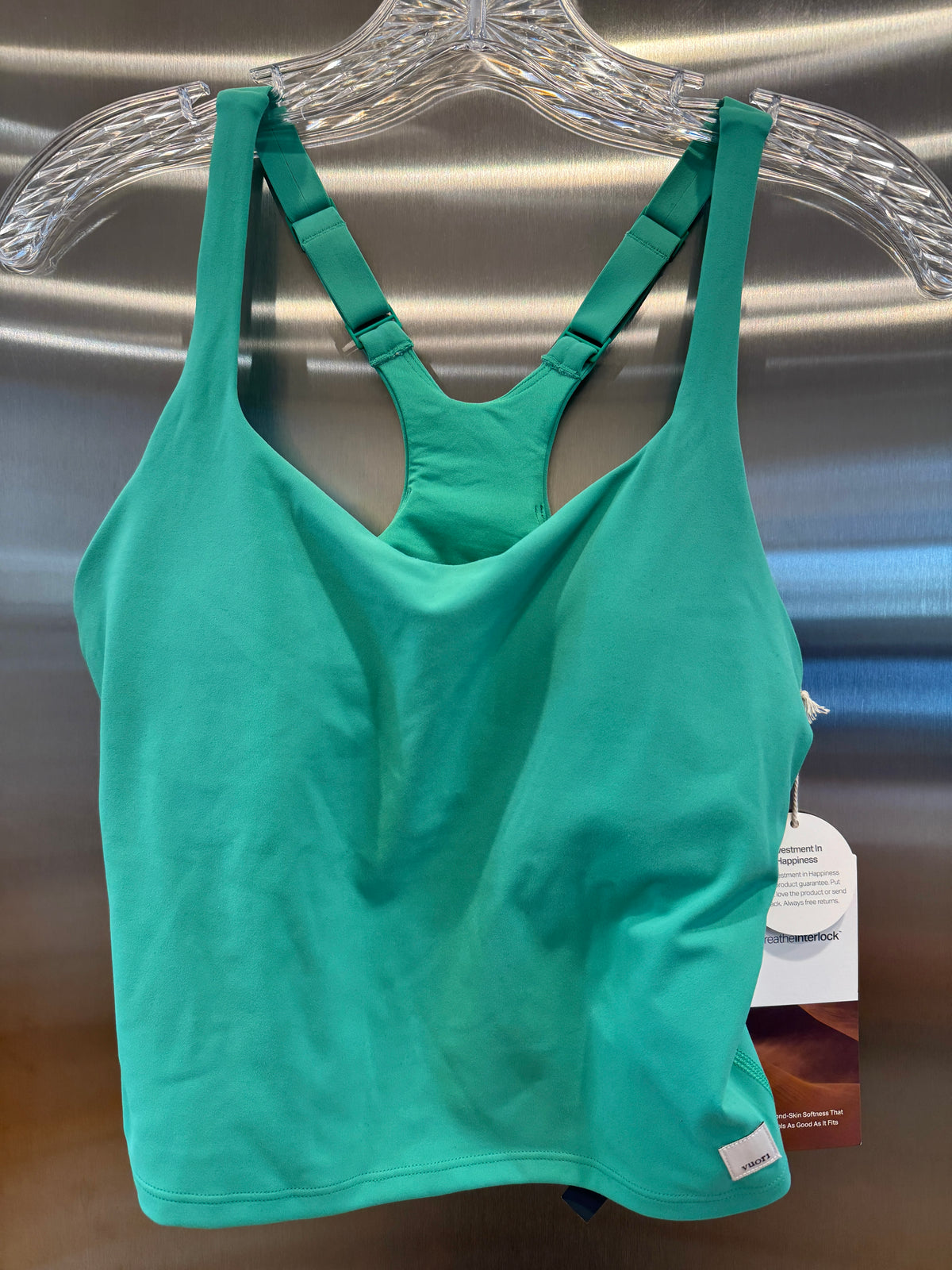 Vuori SL Dynamic Tank Top in Light Bergamot Green