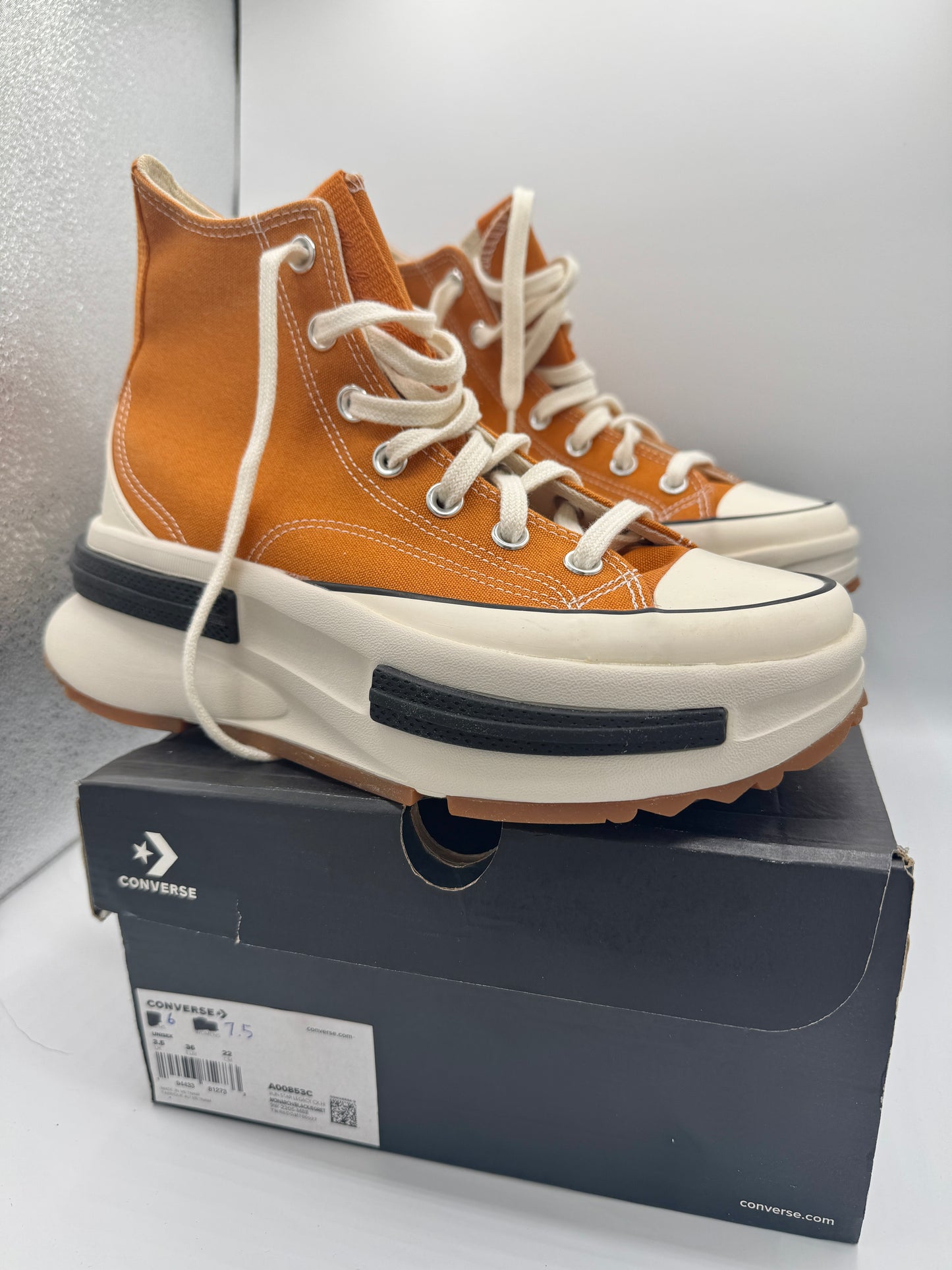 Converse Run Star Legacy CX Hi Platform high top Chuck Taylor sneaker monarch orange