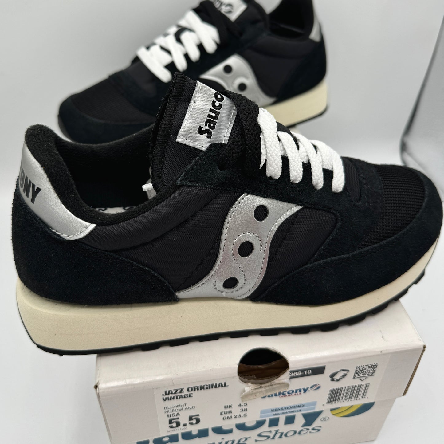 Saucony Jazz Vintage Classic Sneakers Black White Silver Original Runners