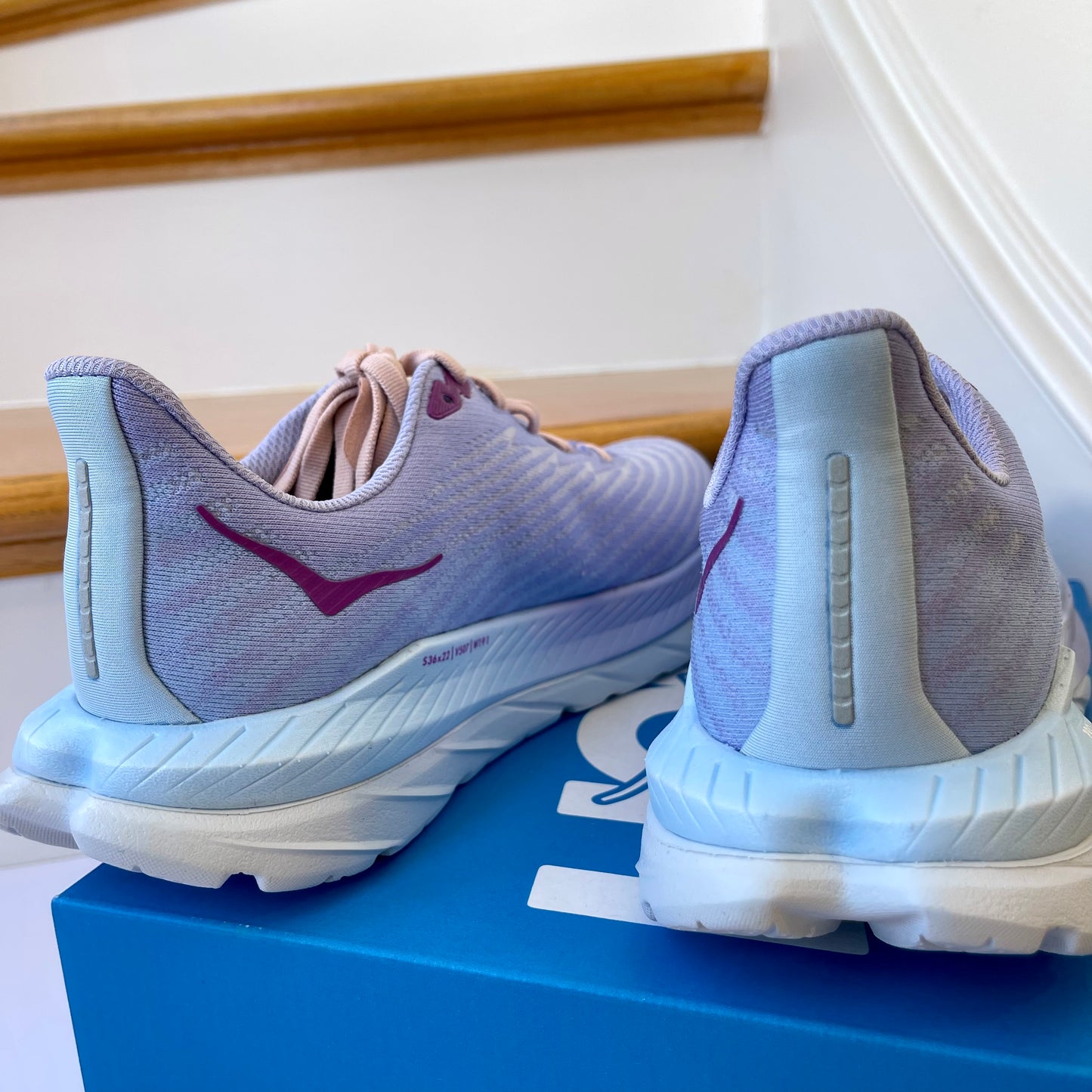 Hoka Mach 5 Running Shoes in Baby Lavender / Summer Song , Hoka One One