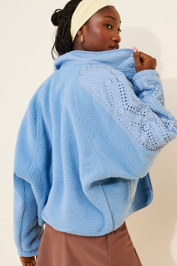 Free People Hit The Slopes Eyelet Fleece Jacket - Denim Rinse Blue