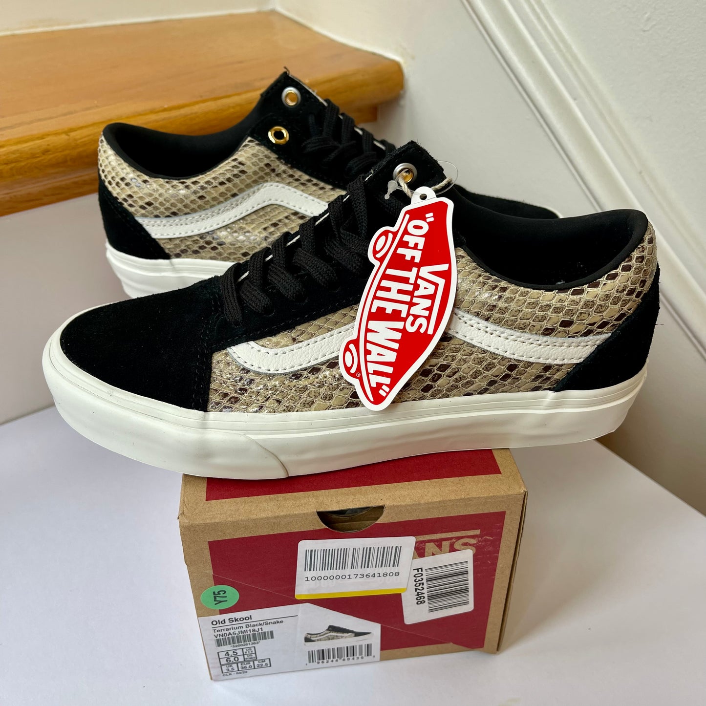 Vans Old Skool Black Suede sneakers with snake skin leather low top shoes