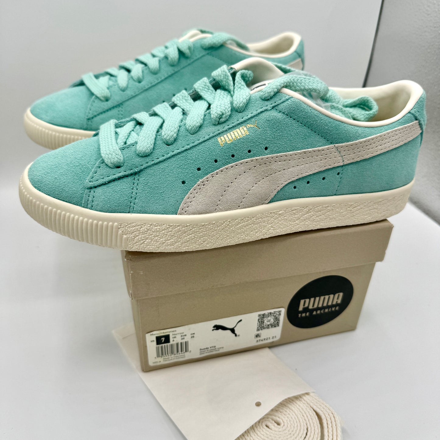 Puma Suede VTG Textured Leather Sneakers , extra laces , mint green ivory