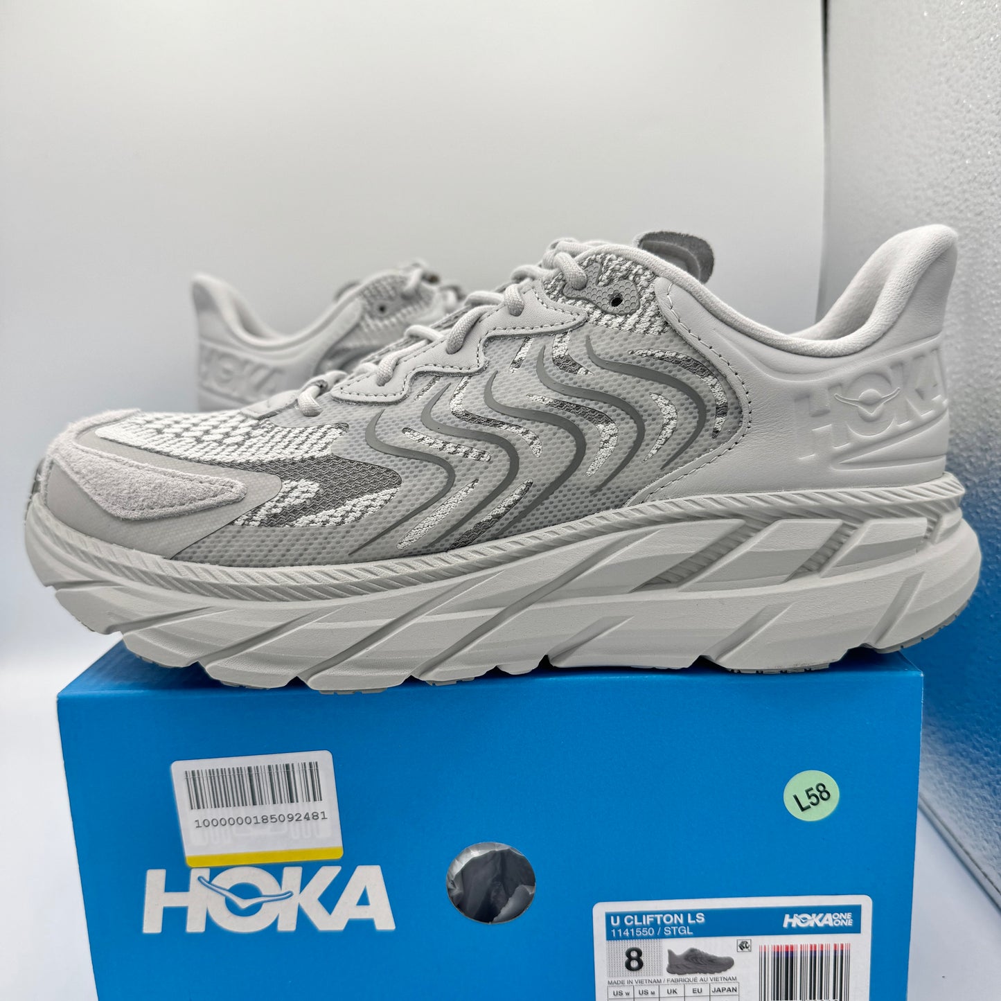 Hoka Clifton LS Grey Unisex in Stardust / Galactic Grey
