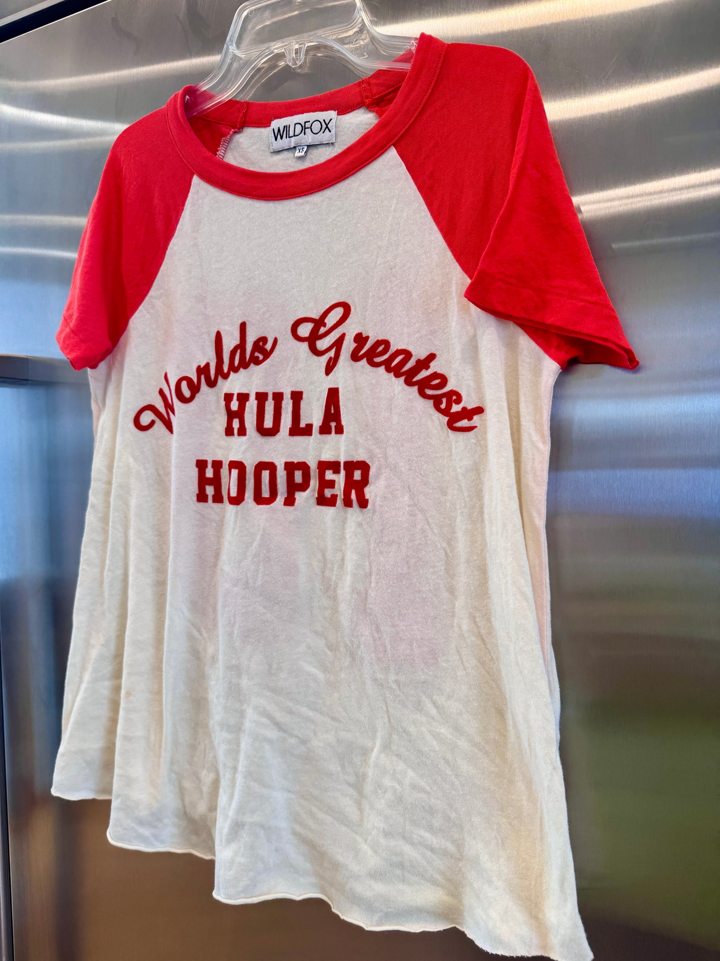 Wildfox Wildfox World’s Greatest Hula Hooper Raglan Women’s Top - Red * Pre-Owned *