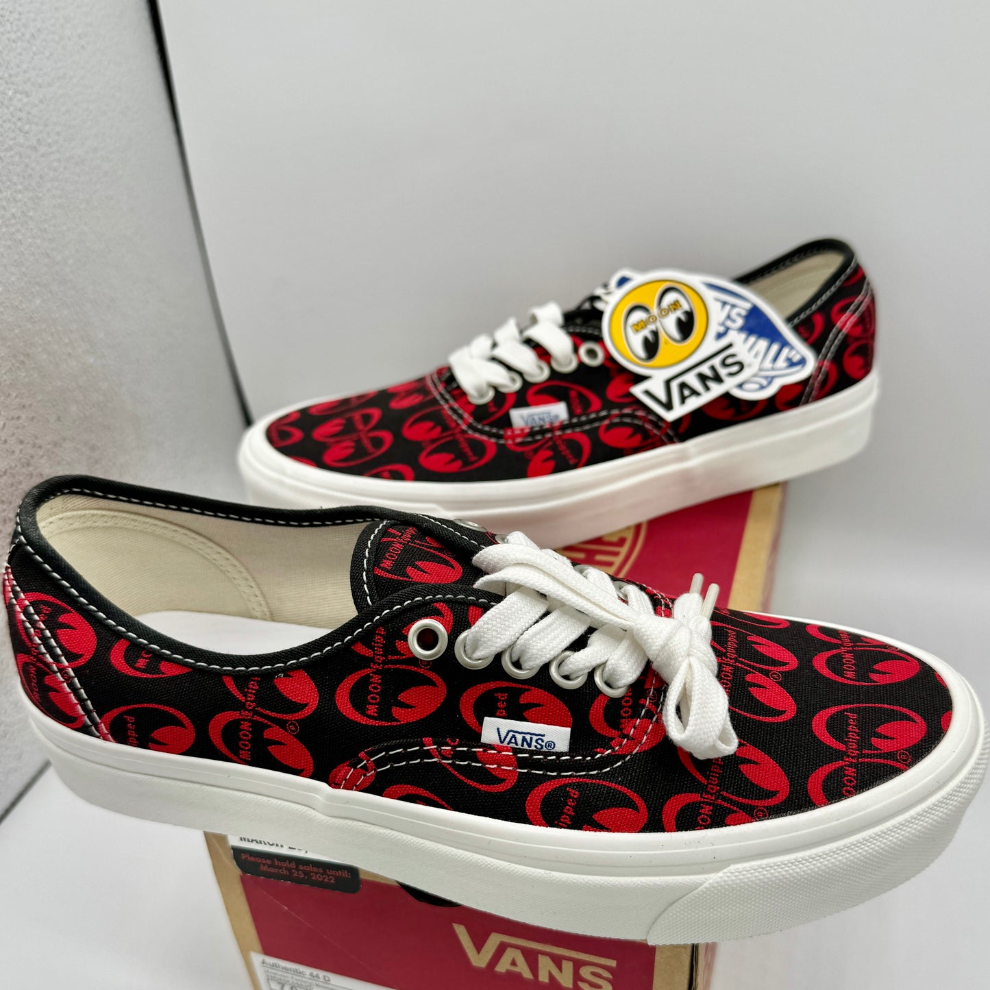 Vans Authentic 44 D Skate Shoes Anaheim Edition Mooneye Red Unisex