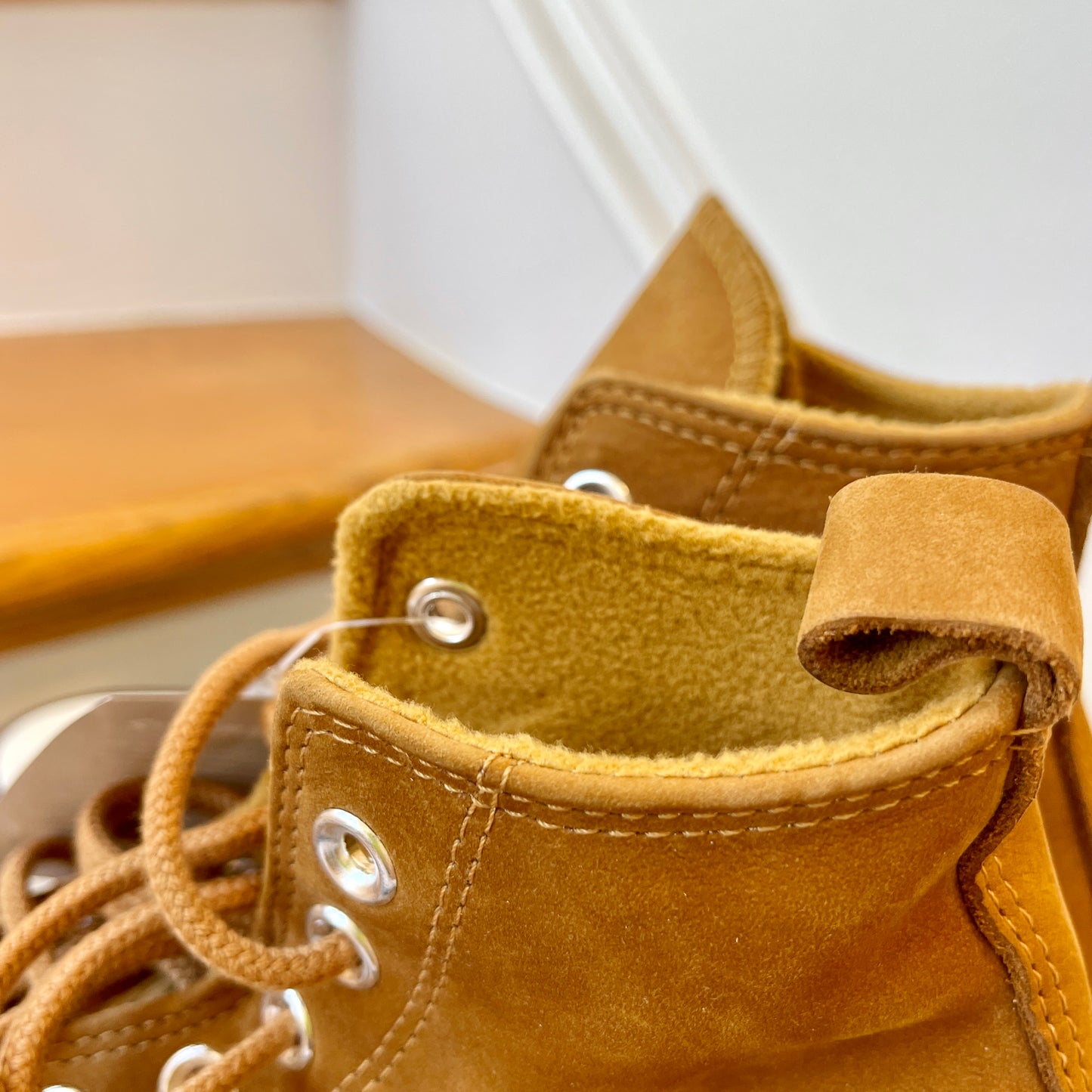 Converse Run Star Hike Platform in Nubuck Leather Wheat / Shadowberry high top