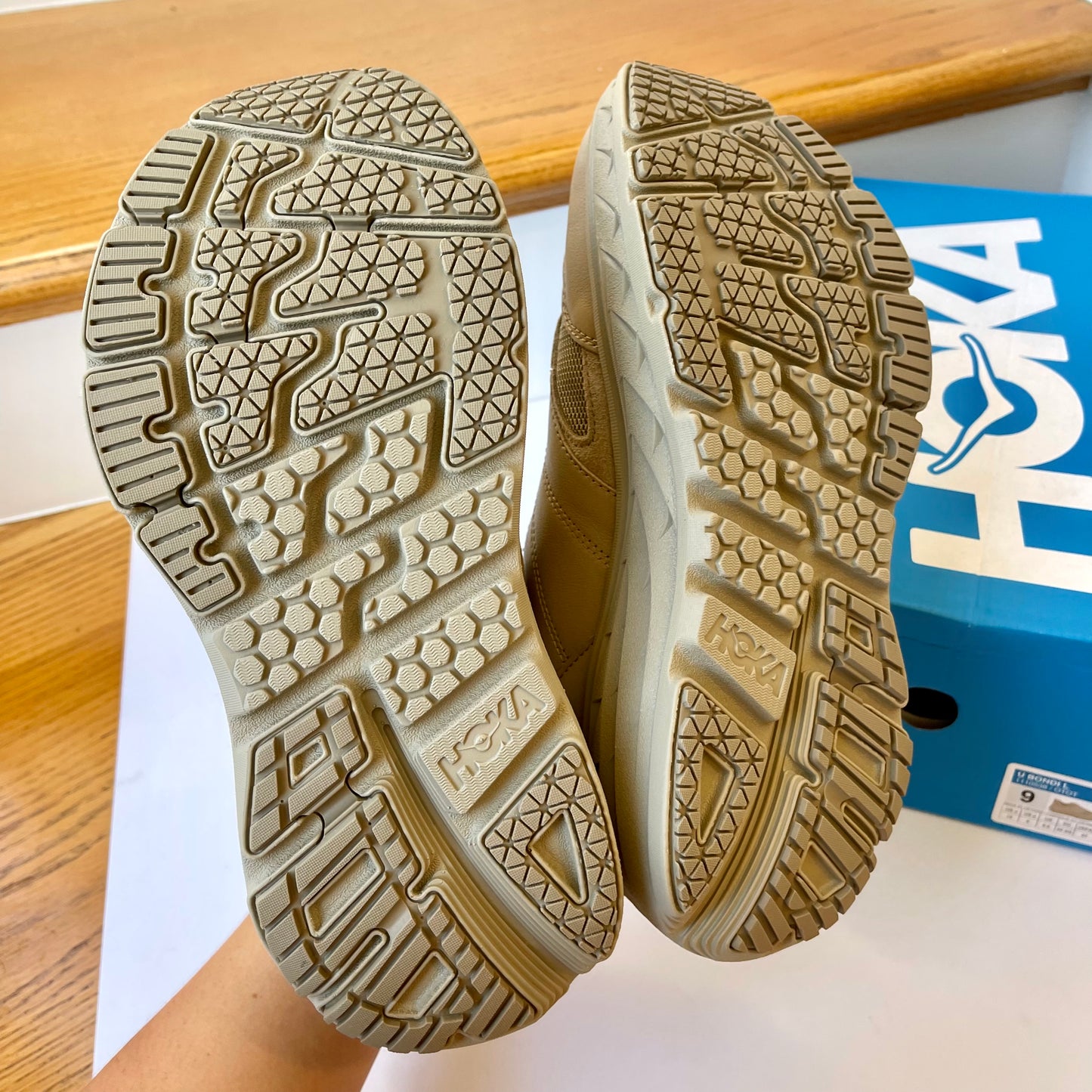 Hoka Bondi L Leather U Unisex , Hoka One One Oxford Tan Cushioned Shoes