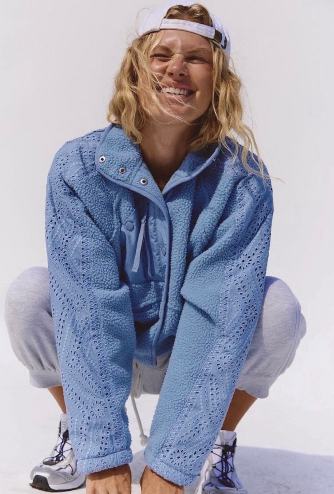 Free People Hit The Slopes Eyelet Fleece Jacket - Denim Rinse Blue