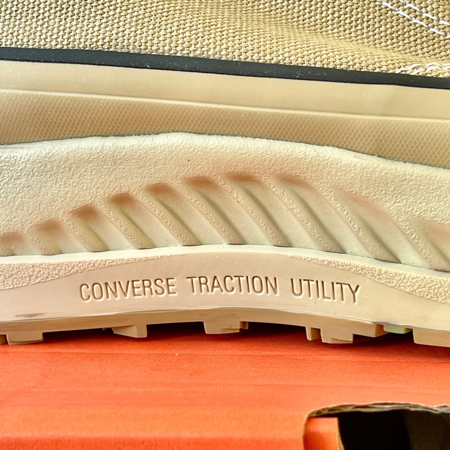 Converse Chuck Taylor 70 AT CX HI Platform high top sneakers beige natural
