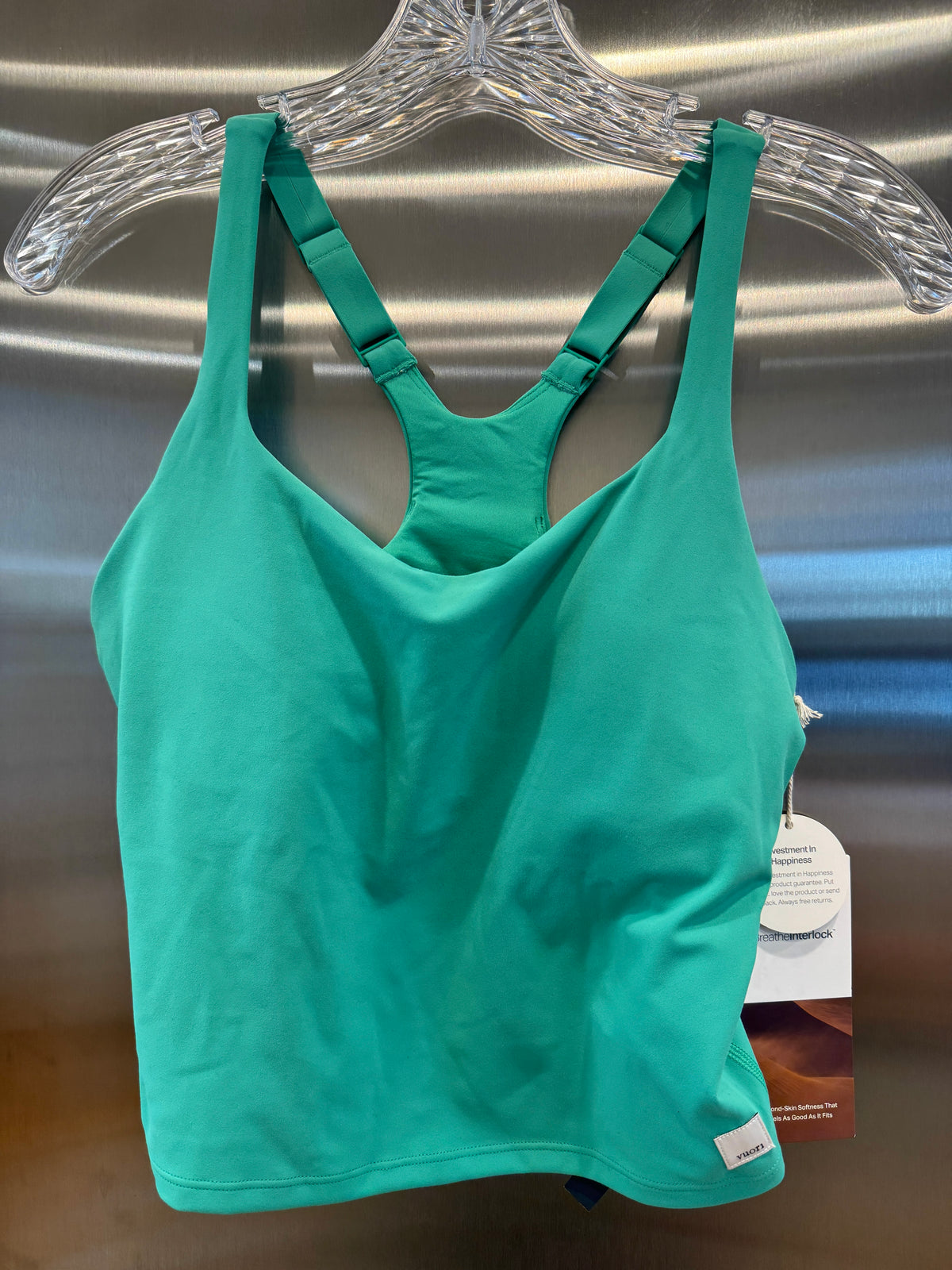 Vuori SL Dynamic Tank Top in Light Bergamot Green