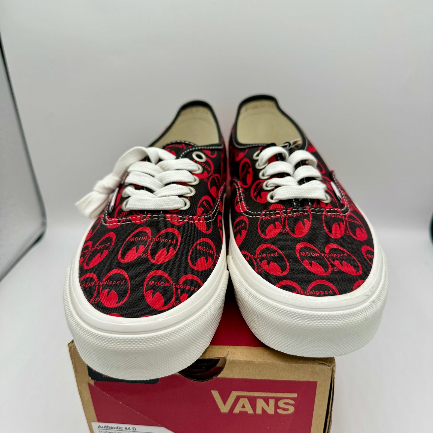 Vans Authentic 44 D Skate Shoes Anaheim Edition Mooneye Red Unisex