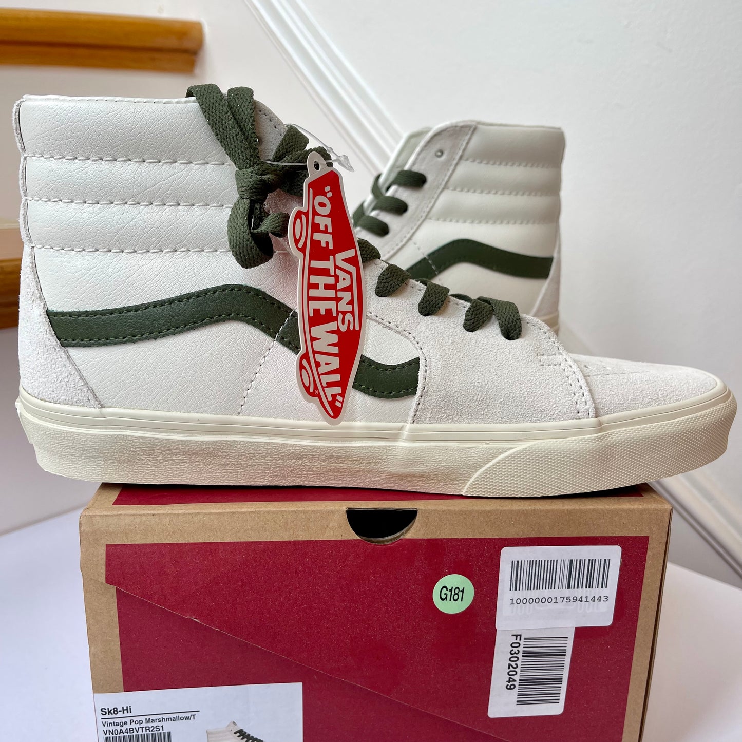 Vans Sk8 Hi Leather Sneakers in Vintage Pop - Marshmallow Turtledove