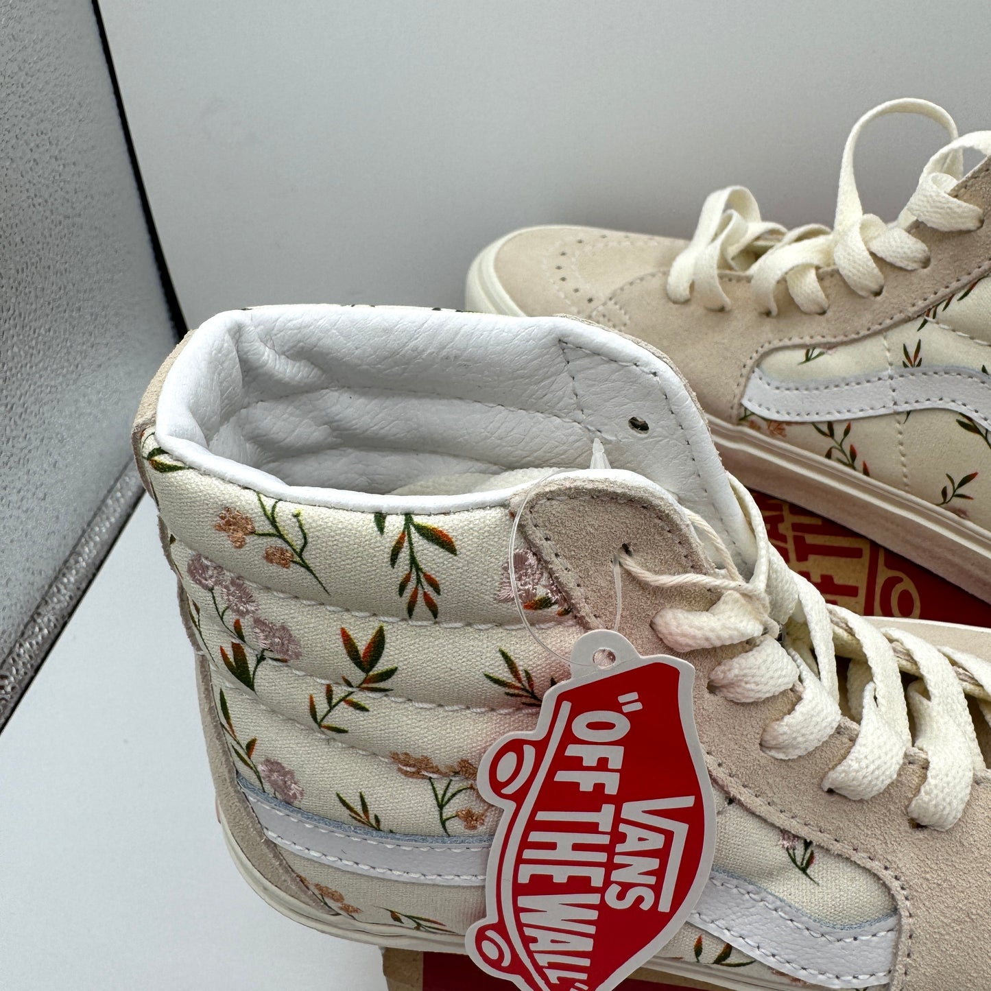 Vans Sk8 Hi Beige Cream Floral Embroidery Roses Skate High Classic sneakers