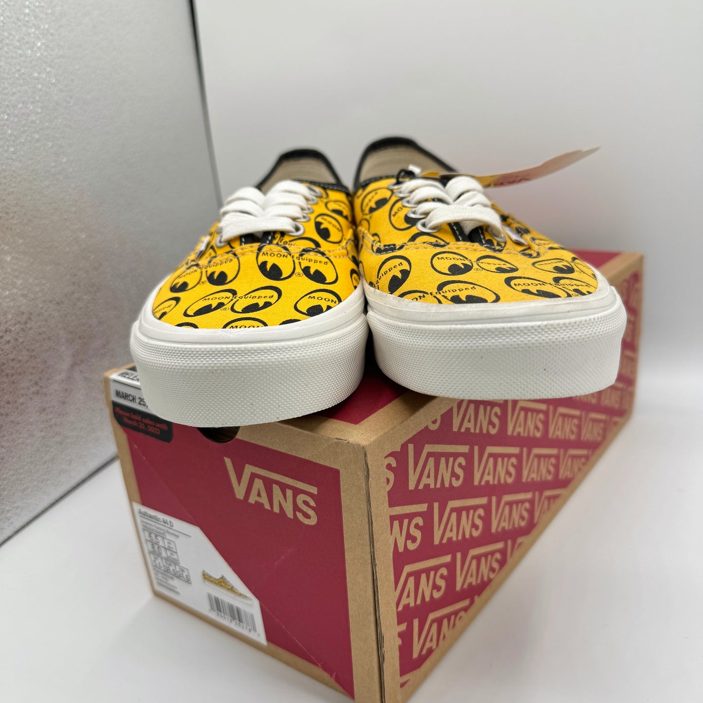 Vans Authentic 44 D Skate Shoes Anaheim Edition Mooneye Yellow Unisex