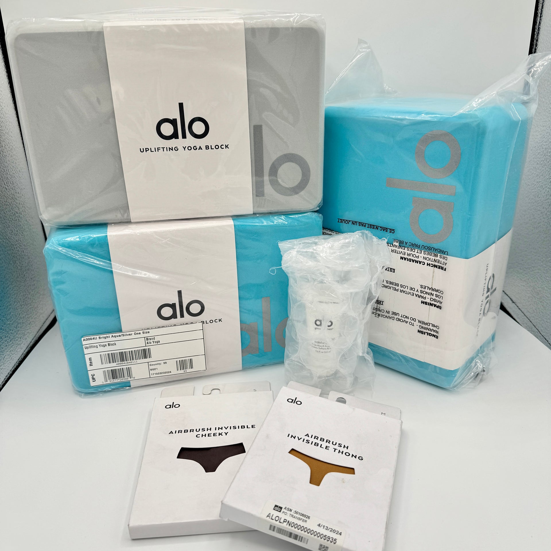 Alo Yoga Bundle of 3 Blocks 2 Underwear and Facial Lotion Combo Blue G –  Kelsid Closet