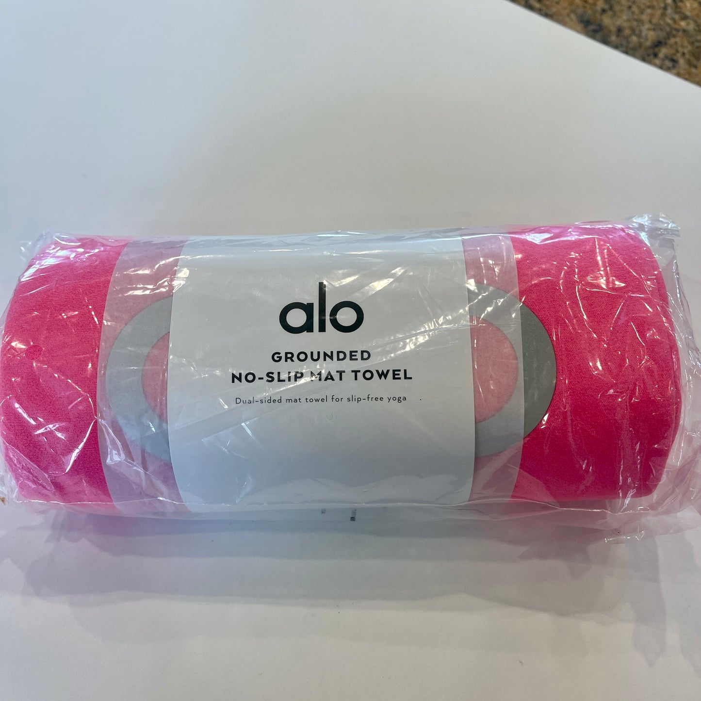 Alo Mat Towel Grounded Non Slip Yoga Full Size Hot Pink Neon