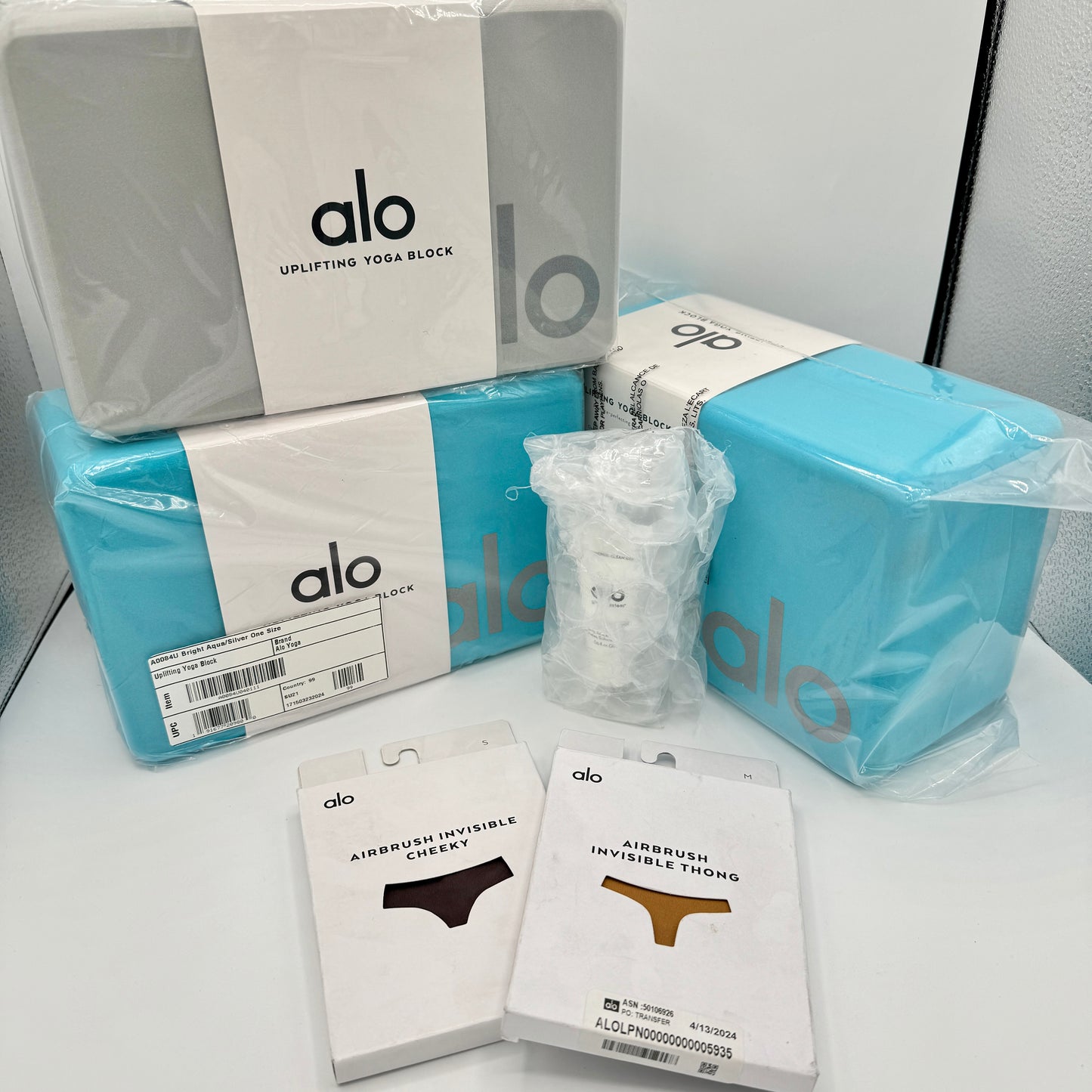 Alo Yoga Bundle of 3 Blocks 2 Underwear and Facial Lotion Combo Blue Grey Yoga