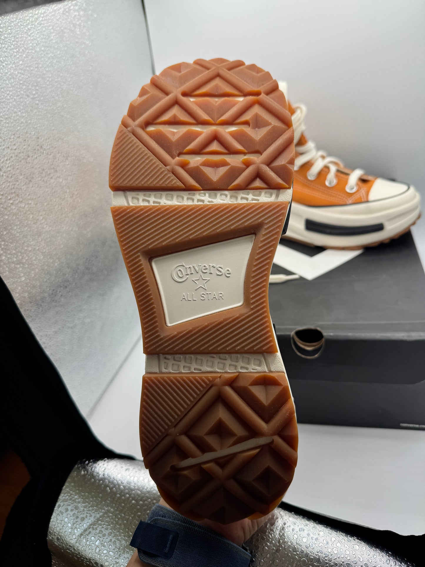 Converse Run Star Legacy CX Hi Platform high top Chuck Taylor sneaker monarch orange