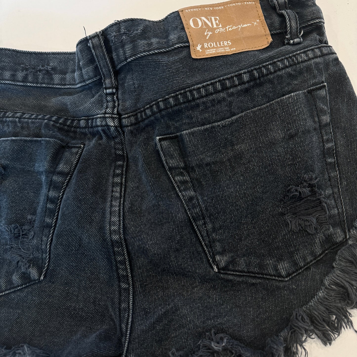 One Teaspoon Pre-Owned Rollers Dark Grey Shorts Distressed Oversized Jean Denim Shorts