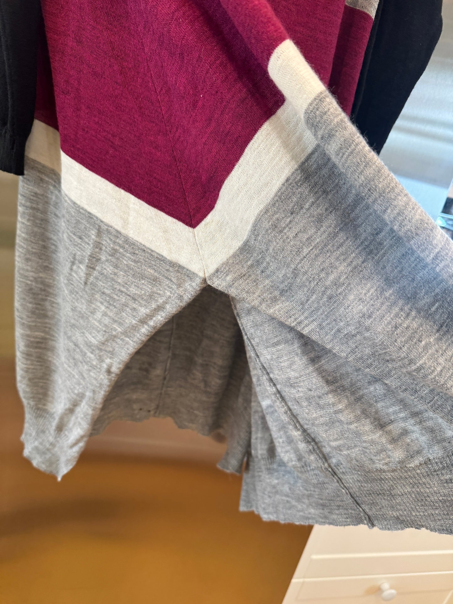Free People Oversized Knit Sweater * Pre-Owned * Colorblock Top , Made in Italy ,
