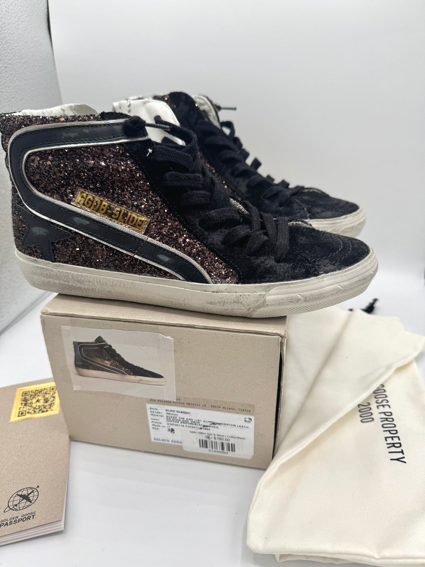 Golden Goose Sneakers Slide in Coffee / Black  Classic Star / Glitter Wave