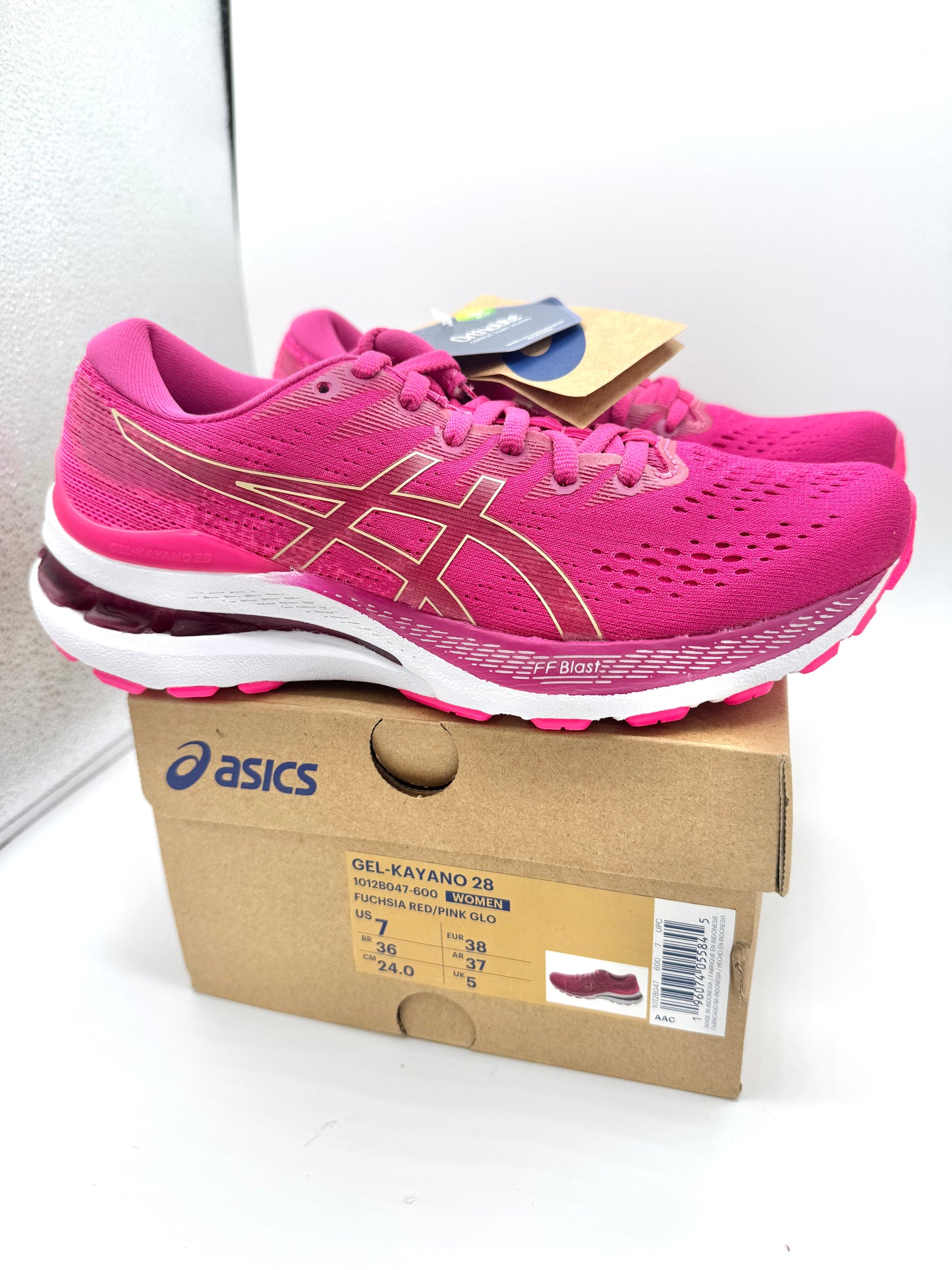 Asics Women’s Gel Kayano 28 - Fuchsia Red / Pink Glow