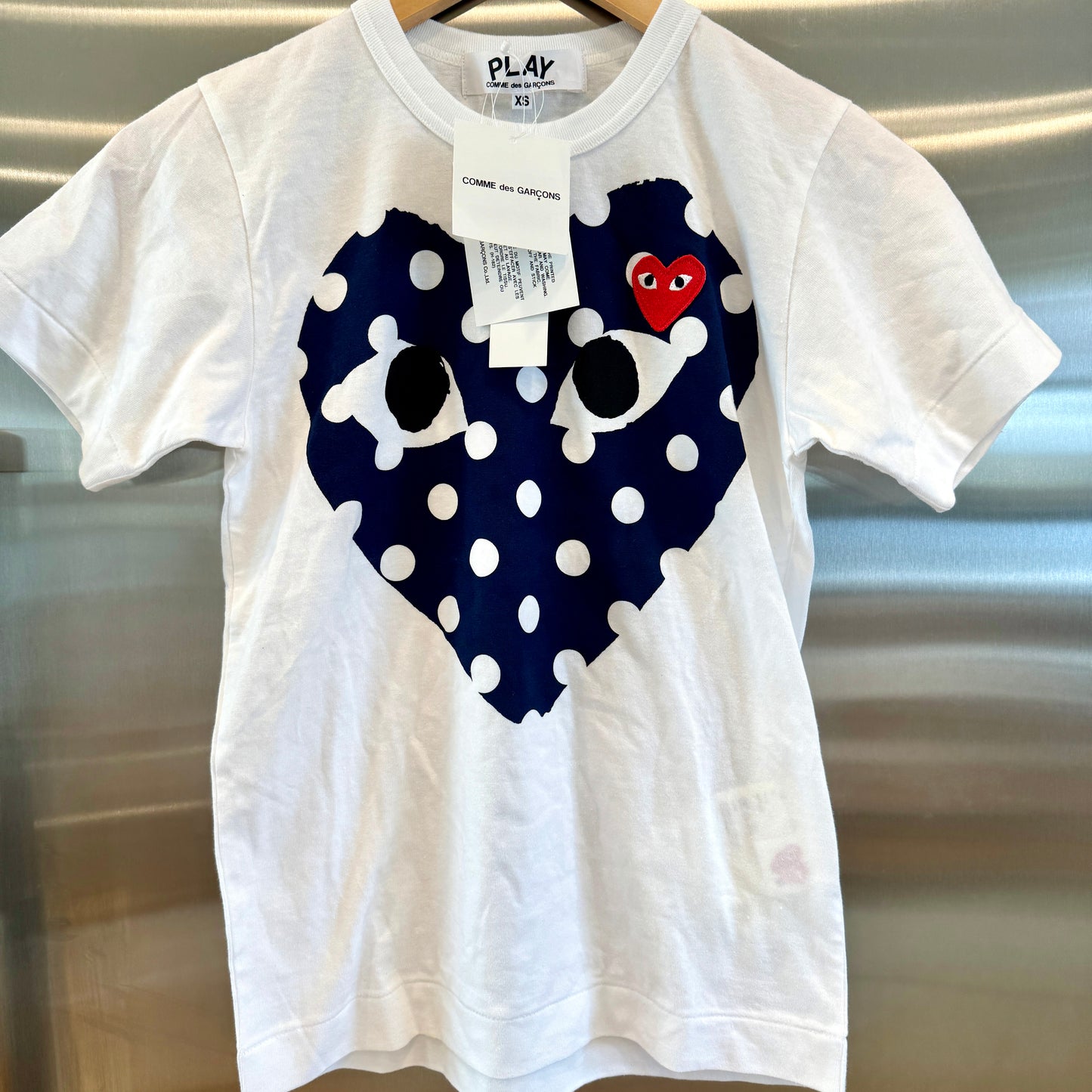 Commes Des Garçons Play White Polka Dot Classic Heart T Shirt Navy tee CDG