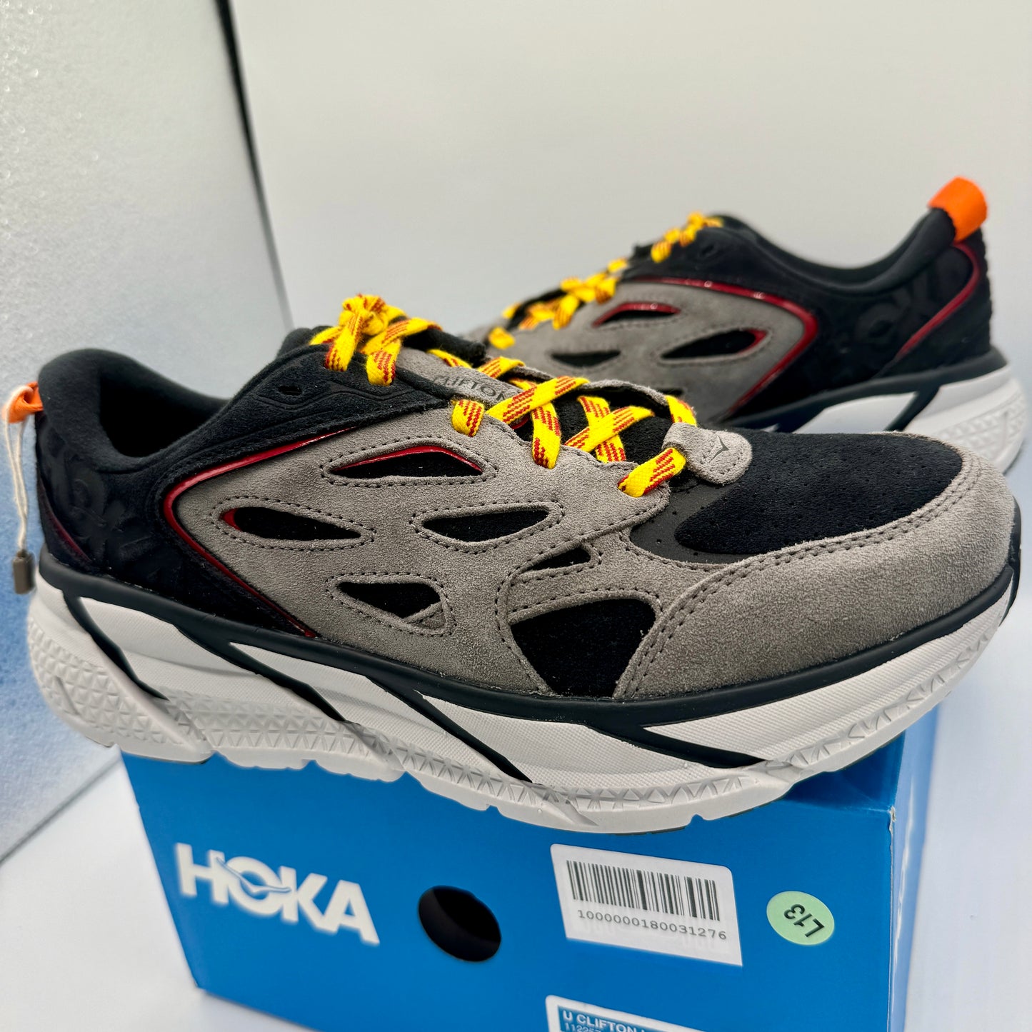 Hoka Clifton L Suede in Black / Lunar Rock Grey UNISEX Shoes Leather BLRK