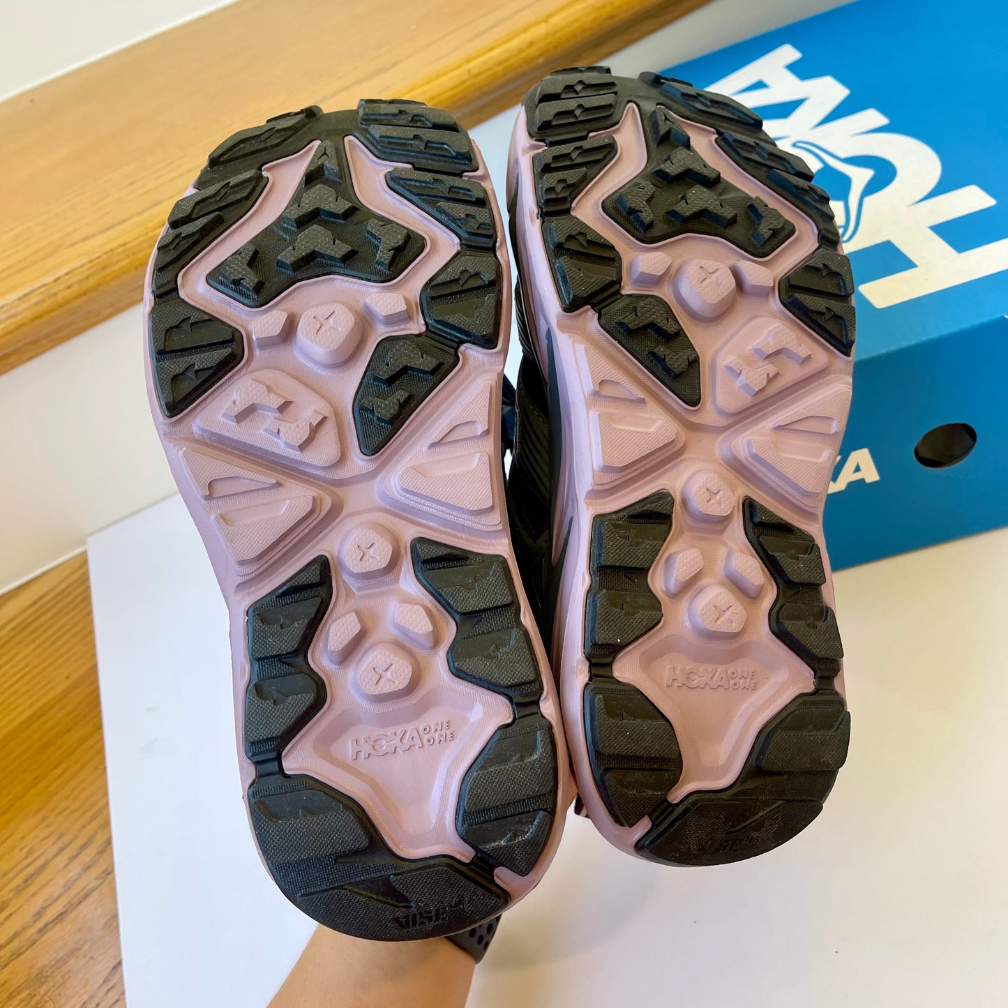 Hoka Hopara Hiking Sandal Wet / Dry exploring shoe - elderberry Castlerock