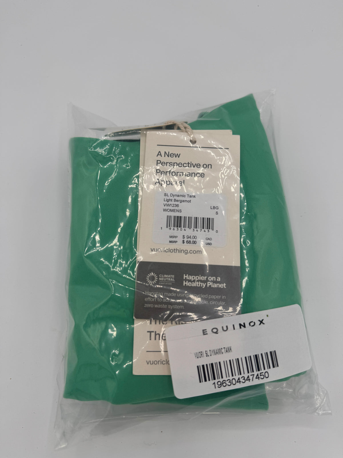 Vuori SL Dynamic Tank Top in Light Bergamot Green