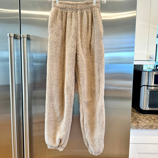 Kyoyo Like NEW Sherpa Fleece Carmel Tan Sweatpants Fluffy Pants Super Soft Pre-Owned