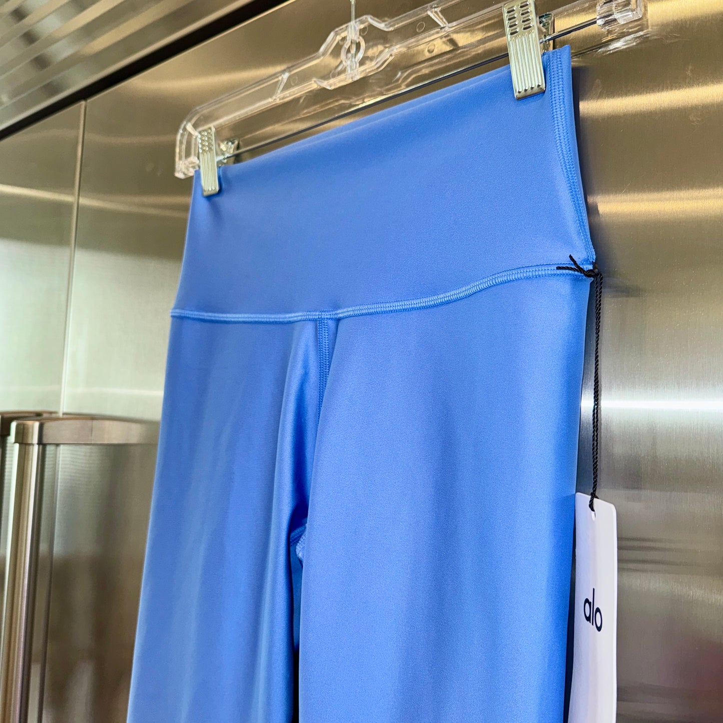Alo 7/8 Airlift High Waist Legging - Crystal Clear Blue