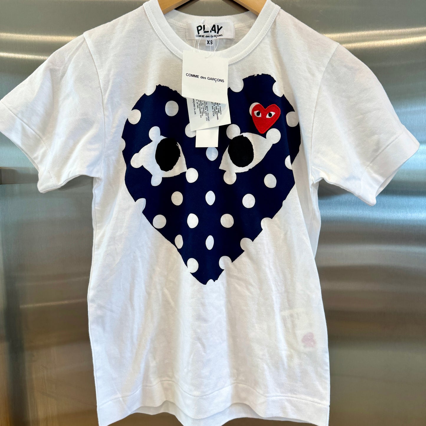 Commes Des Garçons Play White Polka Dot Classic Heart T Shirt Navy tee CDG