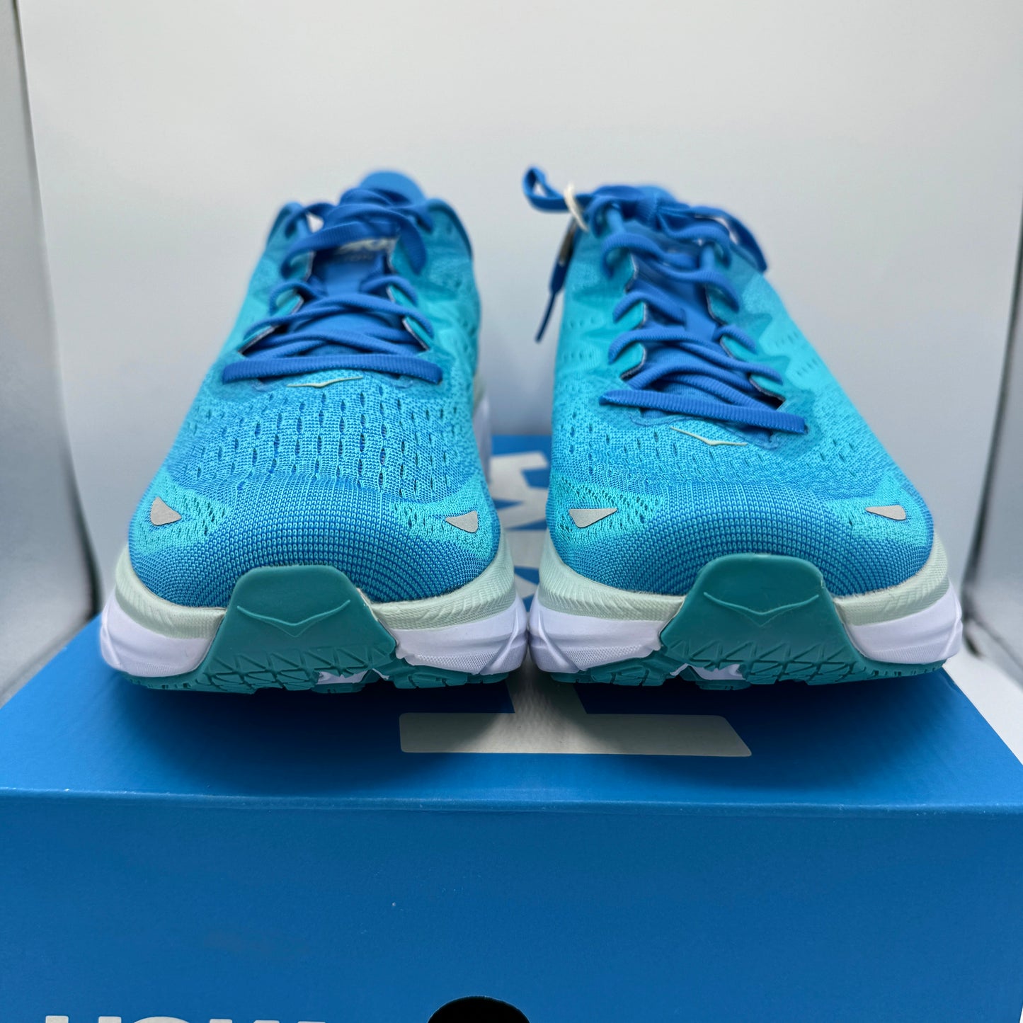 Hoka Clifton 8 Ibiza / Scuba Blue Running Shoes Aqua brand new hoka one one