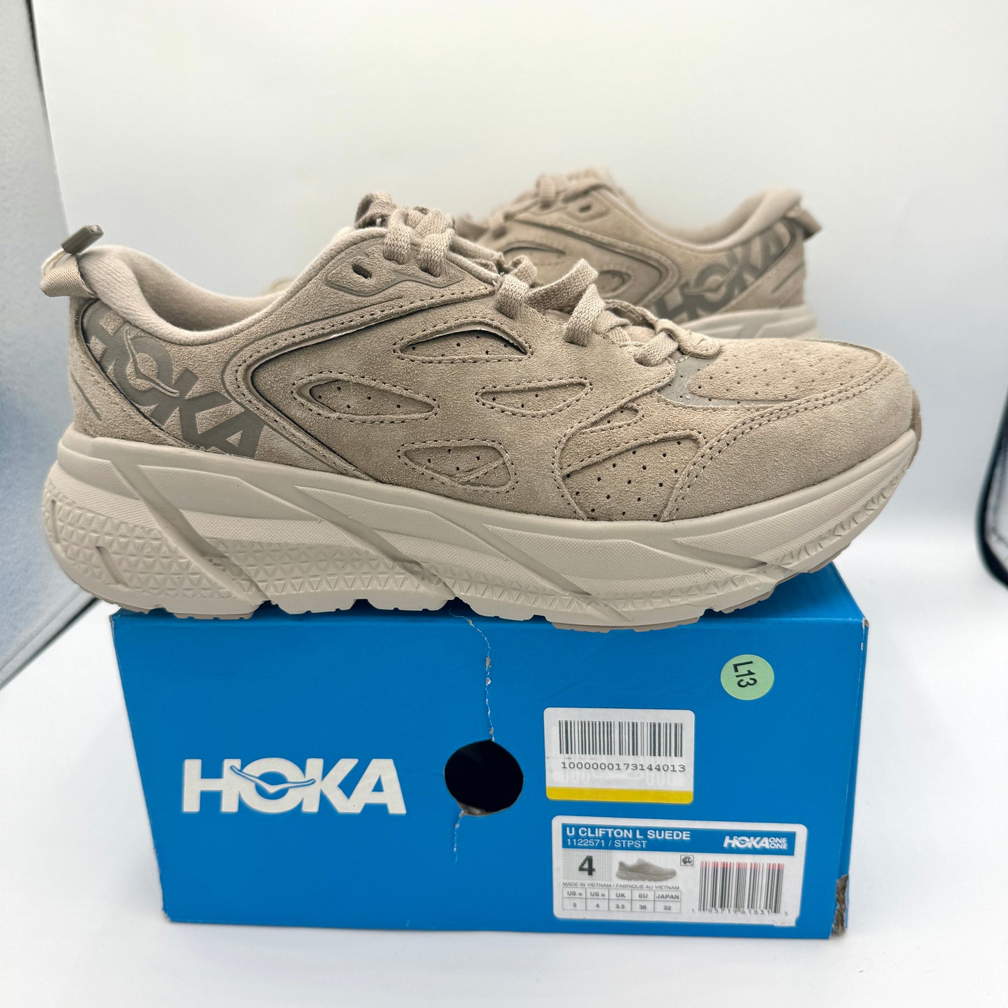 Hoka Clifton L Suede Simply Taupe / Pumice Stone Grey Beige Sneakers UNISEX