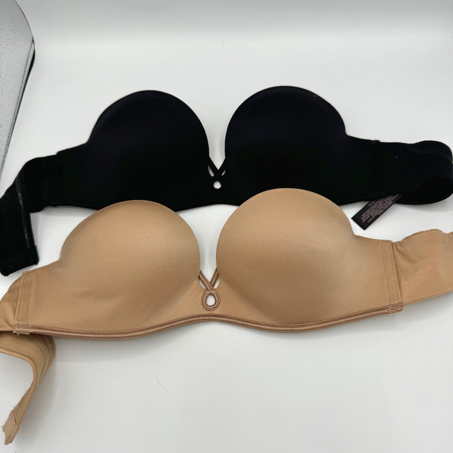 Victoria Secret BUNDLE Bombshell Strapless AND PINK Pushup Strapless Bras EUC Pre-Owned