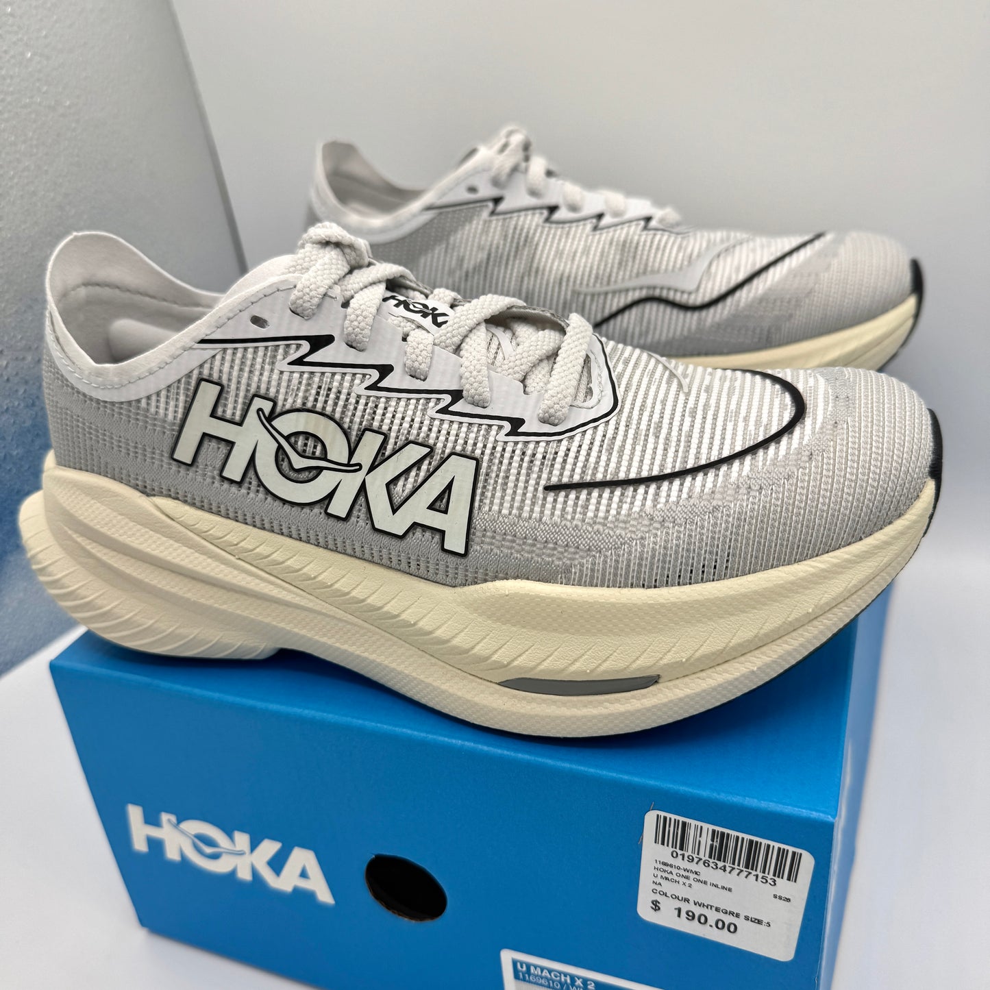 Hoka Mach X 2 U Unisex in White / Cosmic Grey Sneakers