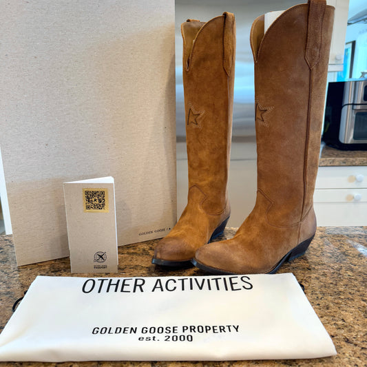 Golden Goose Wish Star Suede Leather Boots in Cognac Brown