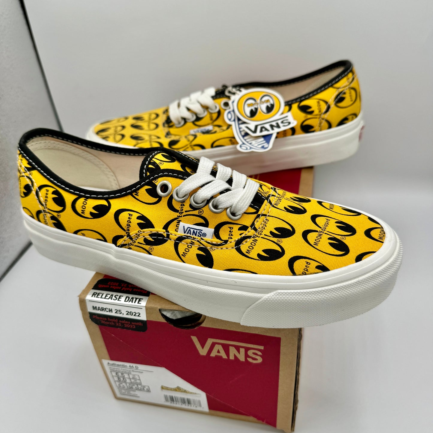 Vans Authentic 44 D Skate Shoes Anaheim Edition Mooneye Yellow Unisex