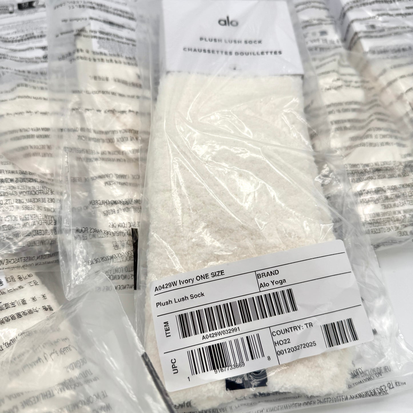 Alo Yoga (Bundle) Women’s Plush Lush Socks, 6x Pairs - Ivory White