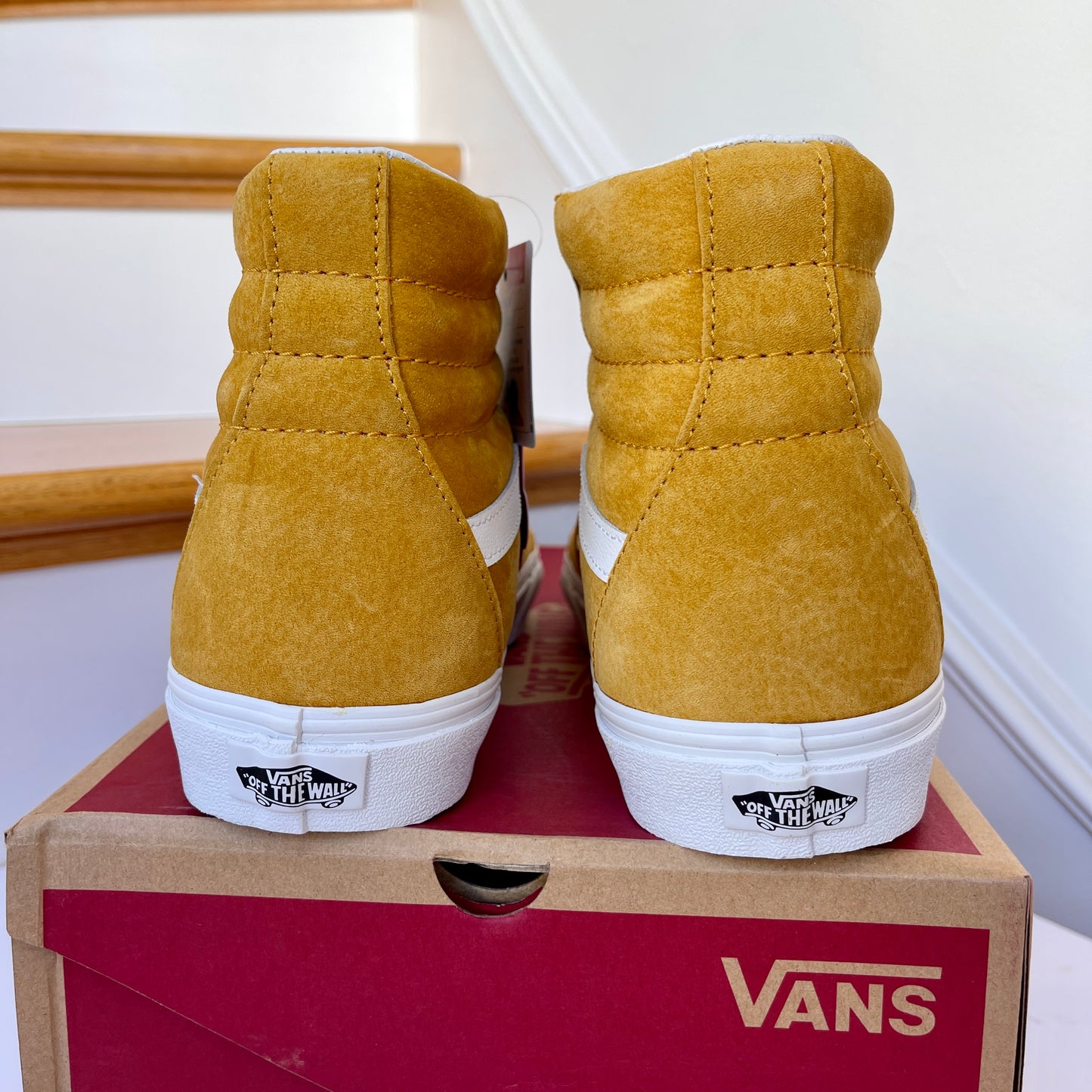 Vans Sk8 Hi Golden Yellow High Top Classic Skate Sneaker Pig Suede Leather