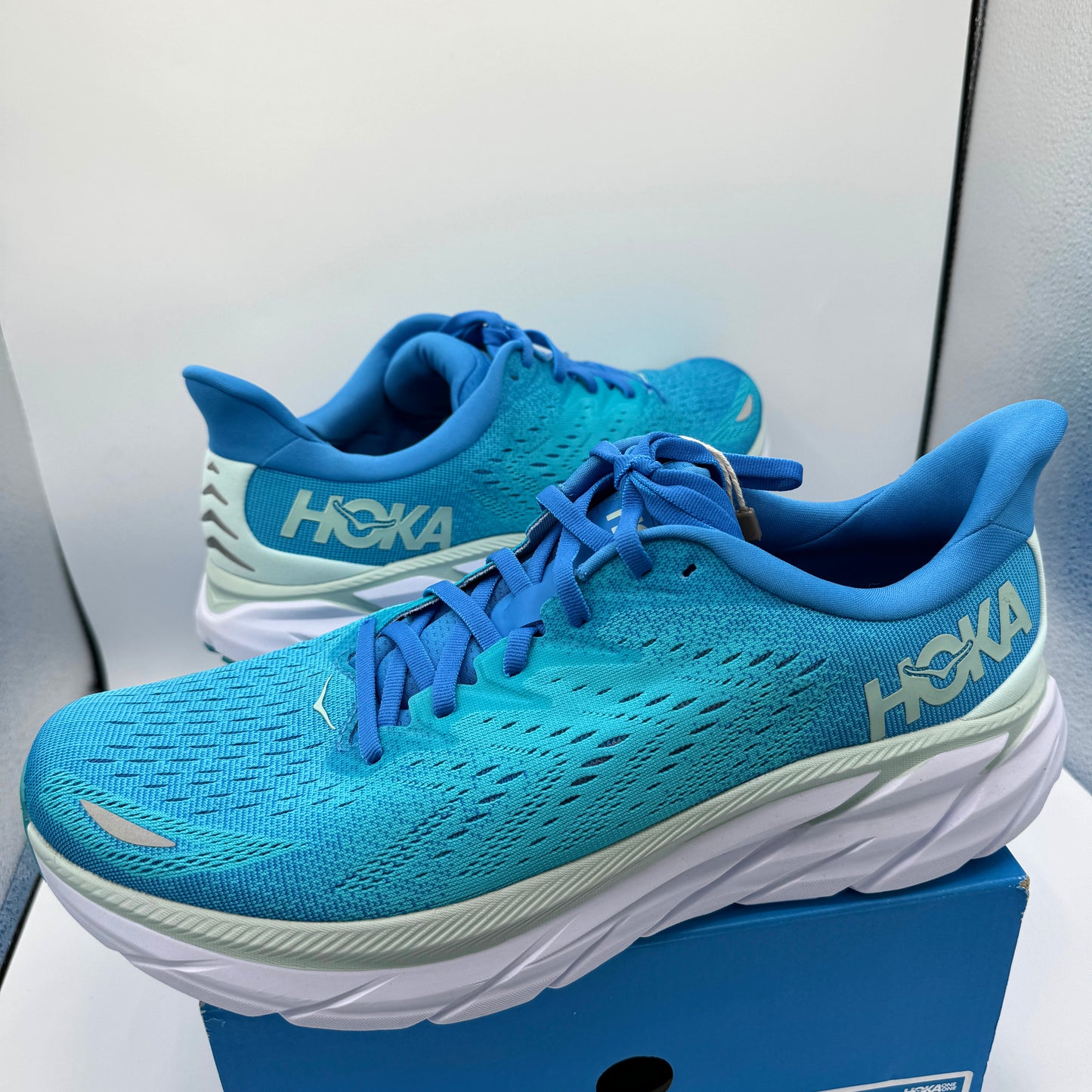 Hoka Clifton 8 Ibiza / Scuba Blue Running Shoes Aqua brand new hoka one one