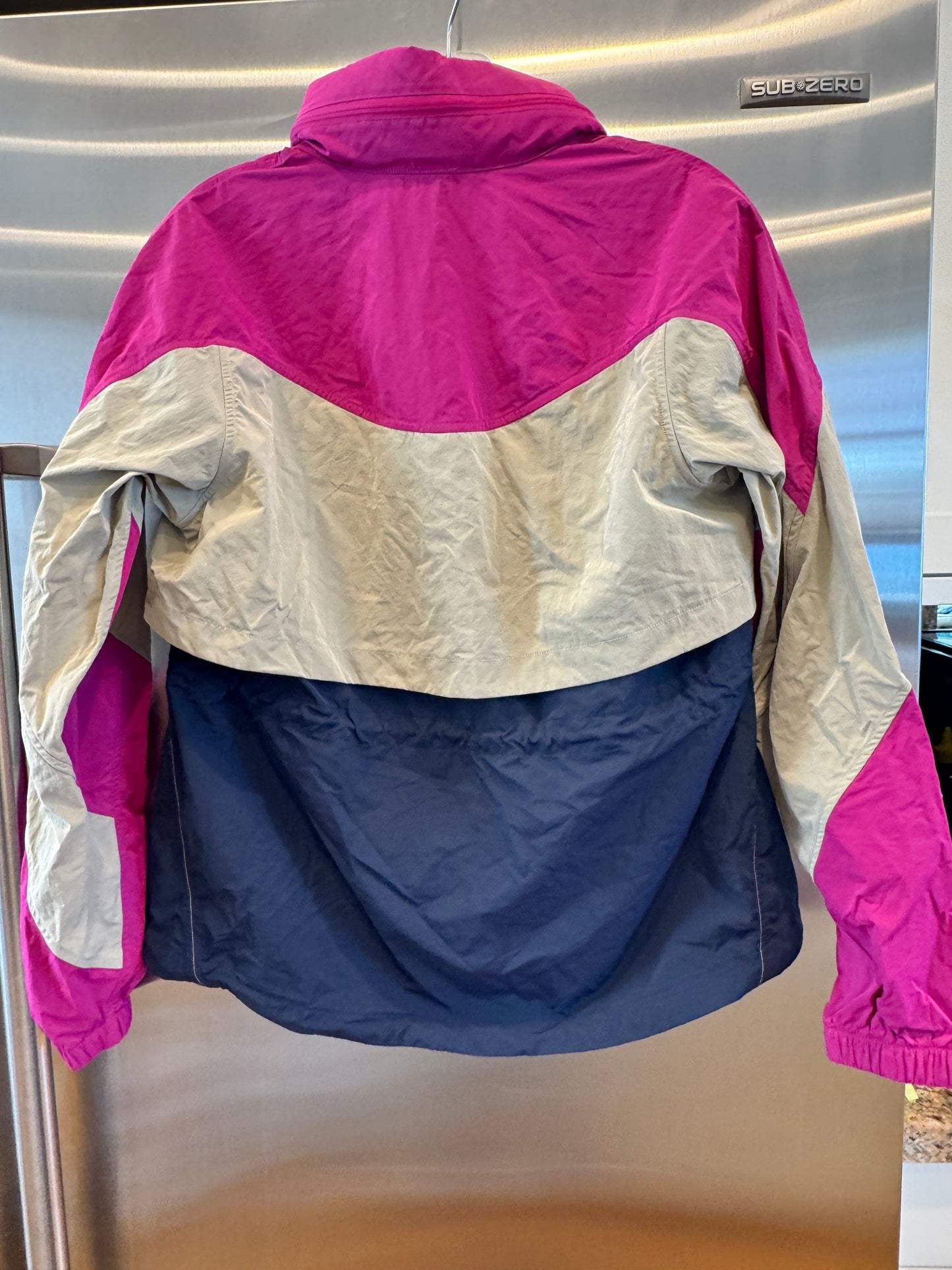 Lululemon Evergreen Anorak Jacket - New with Defect , Ripened Raspberry / Cafe Au Lait / Navy