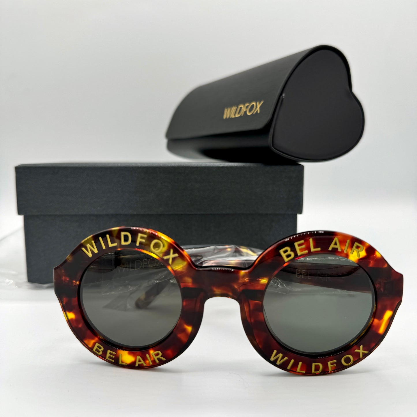 Wildfox Bel Air Tortoise Shell Brown Belair Sunglasses Classic NEW with case