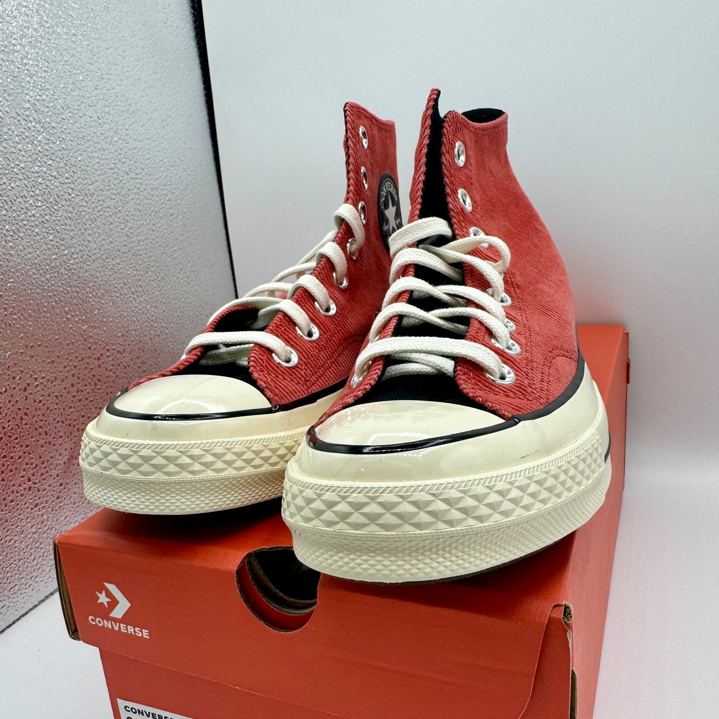 Converse Chuck 70 Hi Classic Tops Rhubarb Pie Corduroy Workwear Red Black