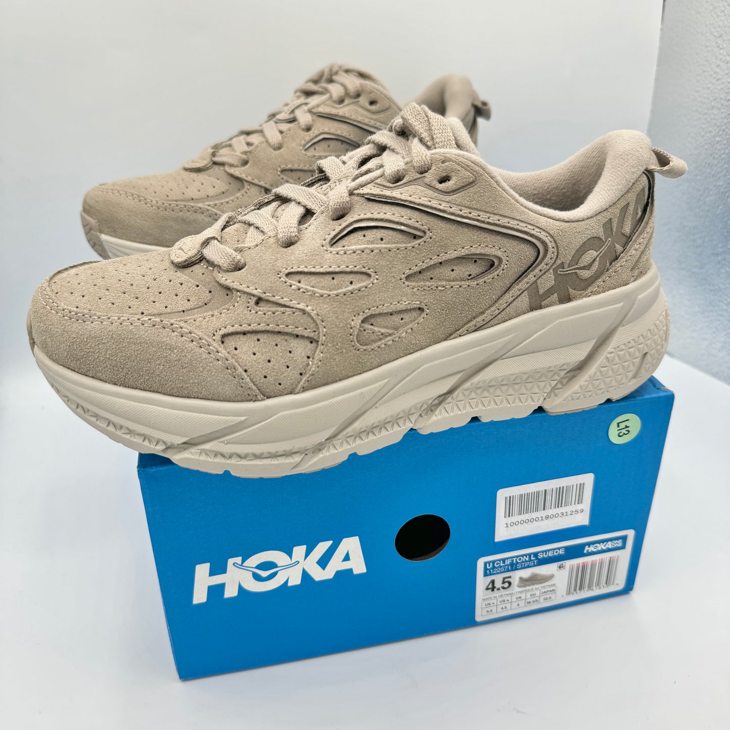 Hoka Clifton L Suede Simply Taupe / Pumice Stone Grey Beige Sneakers UNISEX