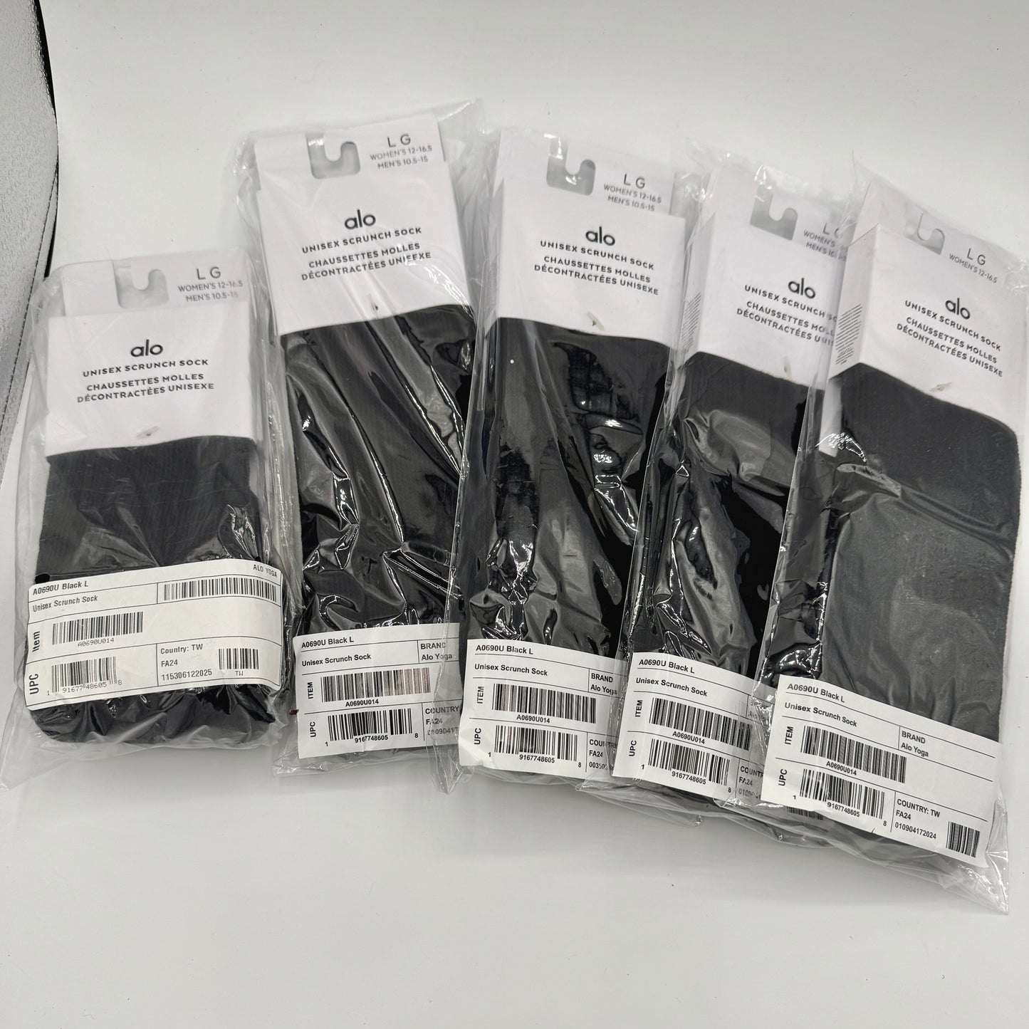 Alo Yoga (Bundle) Unisex Scrunch Socks, 5x Pairs - Black